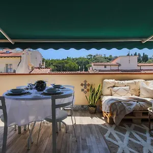 apartments-florence-florence-magic-house.it-tuscanyhotel.com/